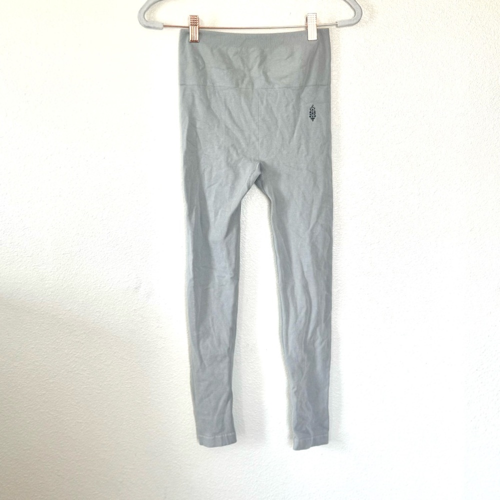 Free People Movement Ribbed Gray Leggings XS S $148 - Picture 2 of 9